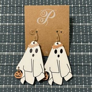 New Plunder “Ghostly Greeting” Wooden Ghost Earrings (2.5”)